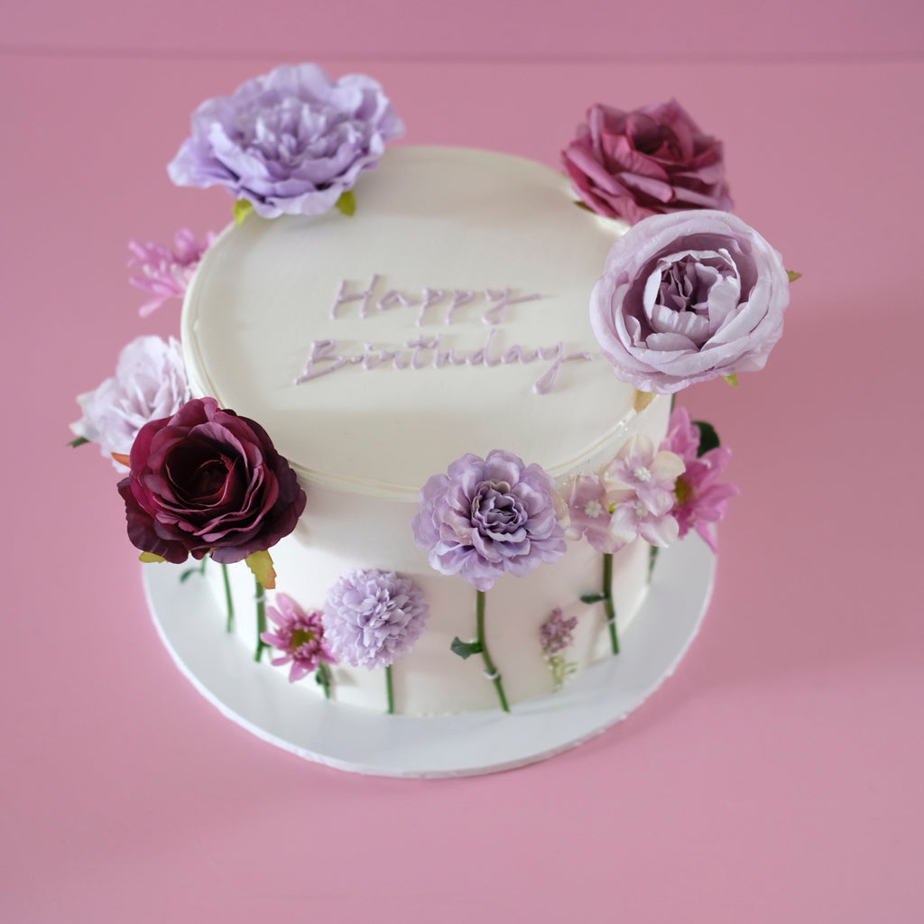 Vintage Round Cake | Wildflower Bloom