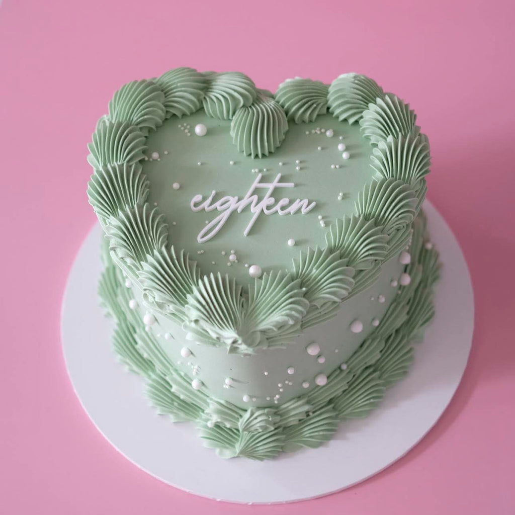 Extra White Pearls Vintage Heart Cake | Monochrome / ACRYLIC Text