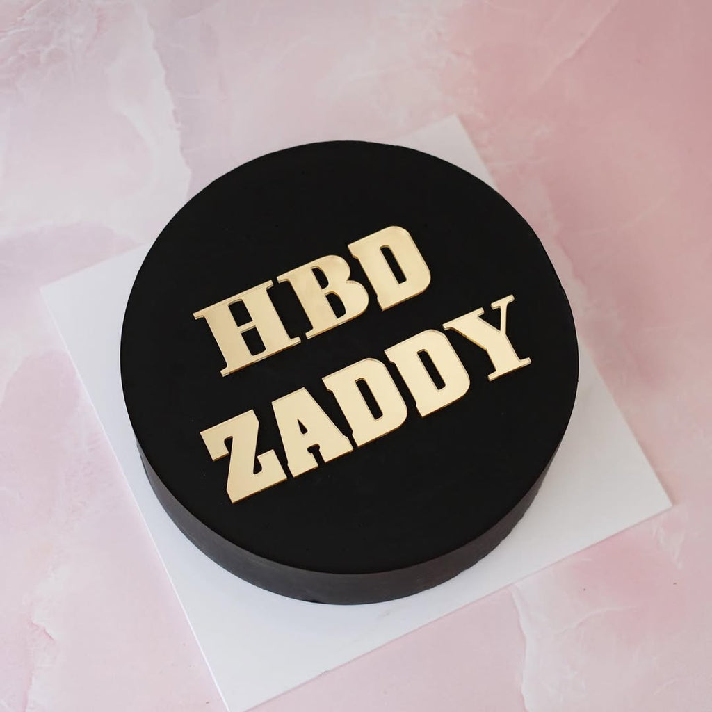 The Classic Minimal Cake