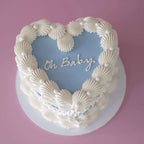 Classic Vintage Heart Cake | Pearl
