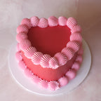 Simple Retro Heart Cake