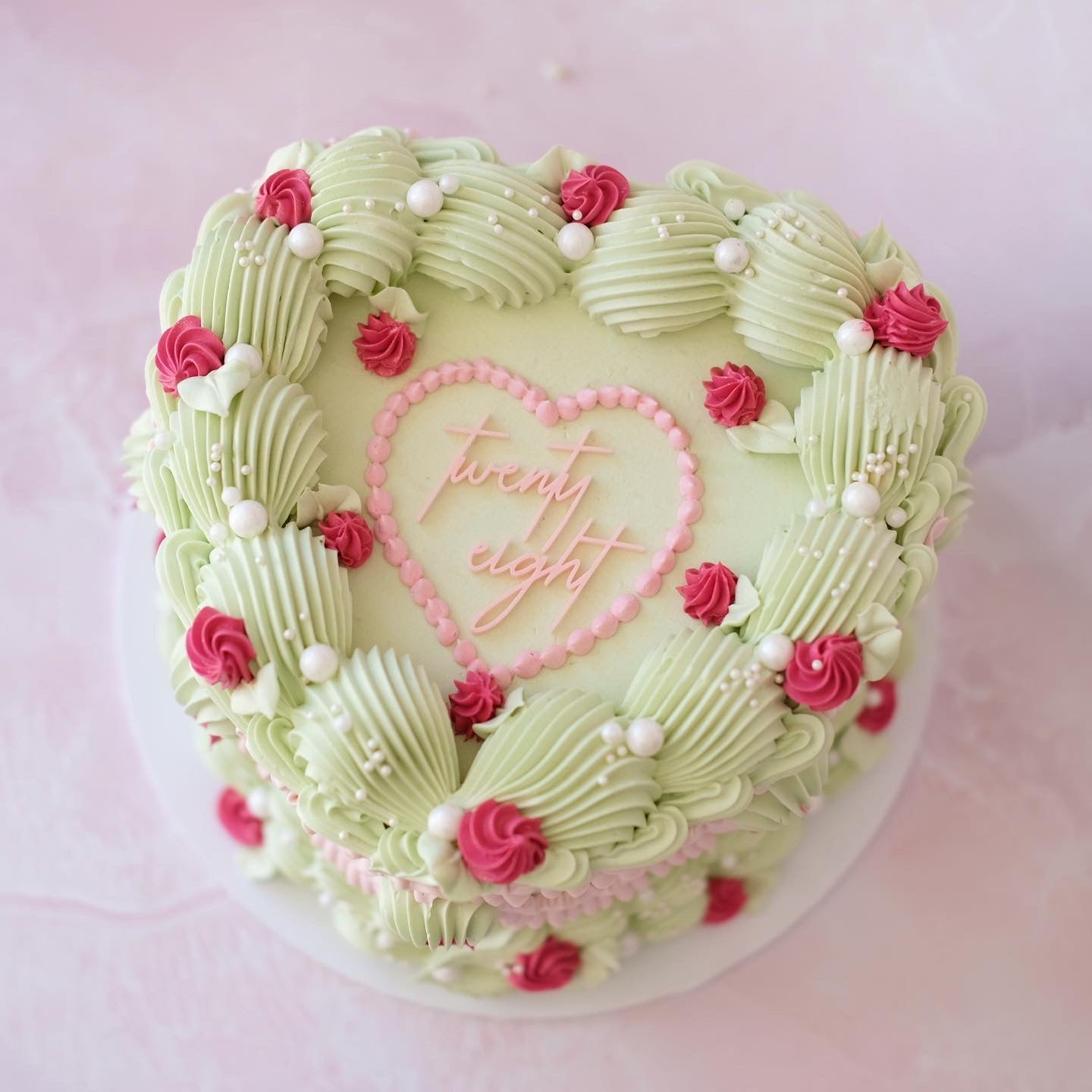 Pearl Heart Plaque & Rosette | Vintage Heart Cake