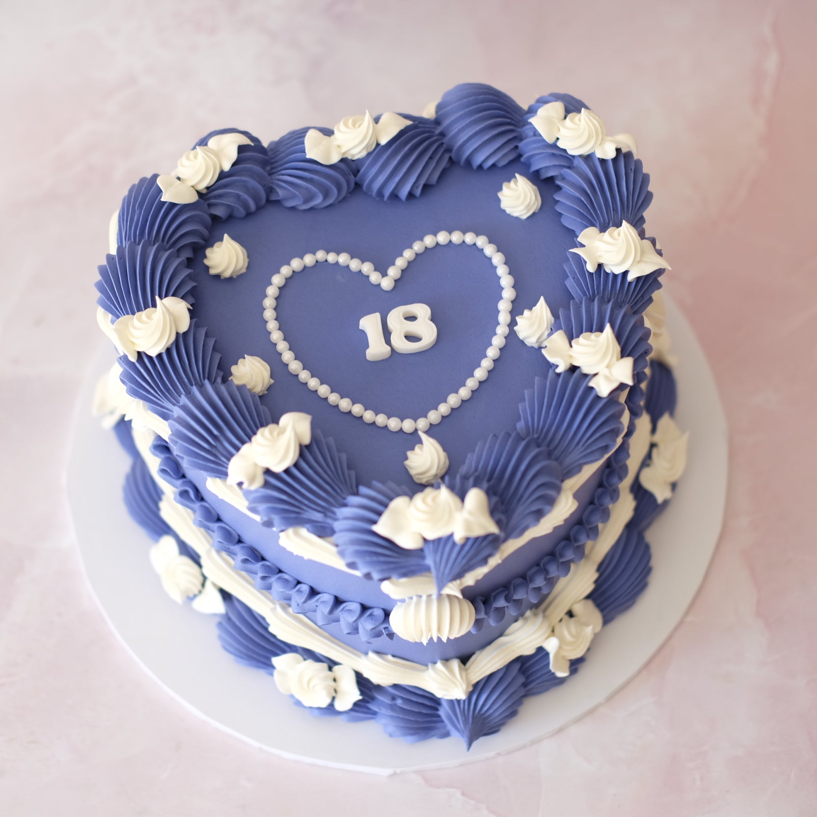 Pearl Heart Plaque & Rosette | Vintage Heart Cake