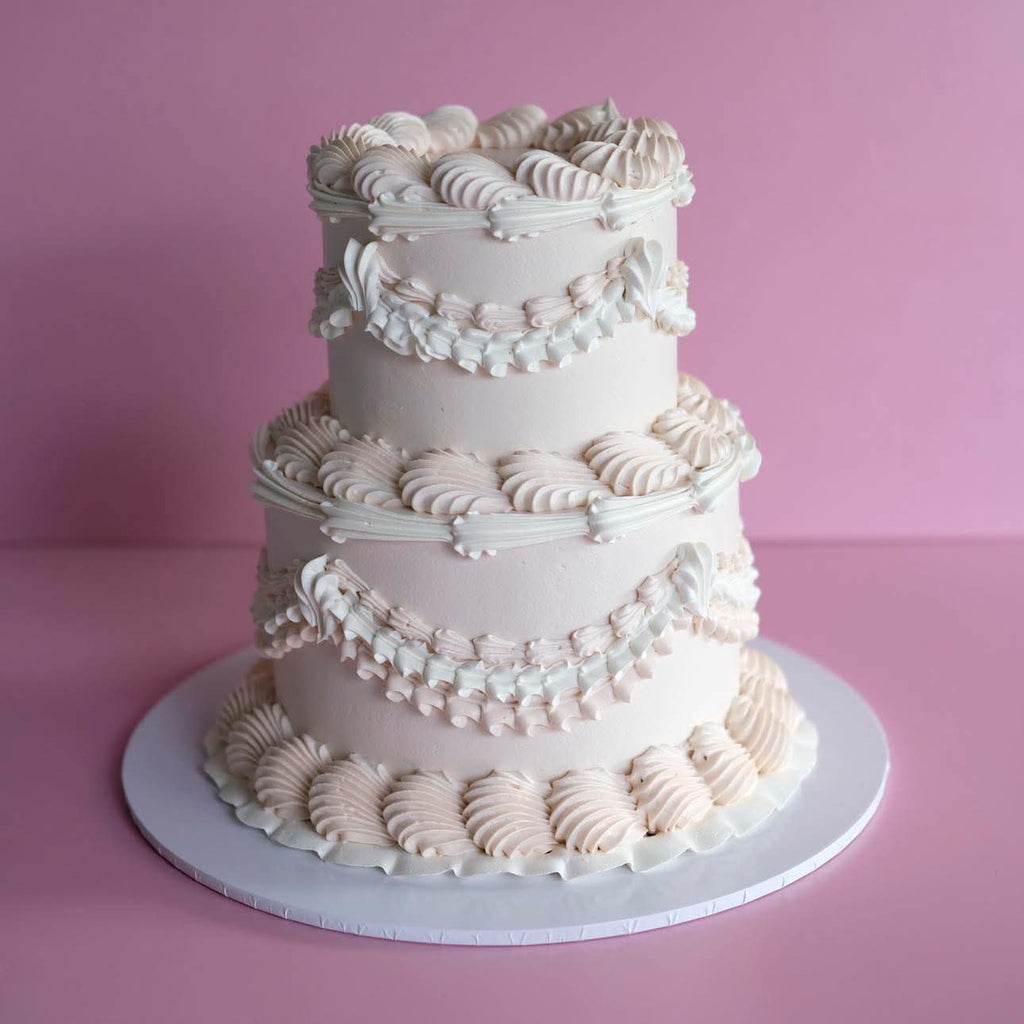 Classic Round Ruffle Vintage Cake | 2 Tiers