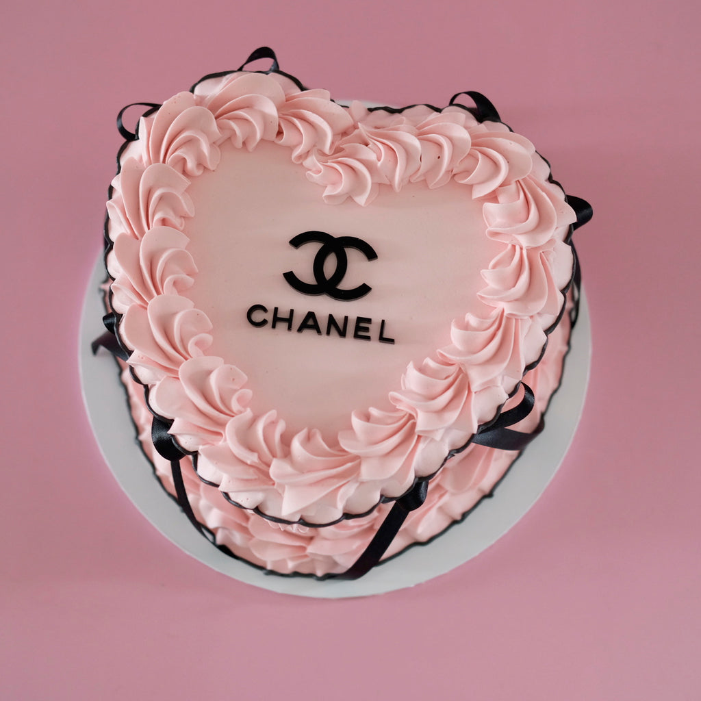 Vintage Heart Cake | Luxury Brand Logo