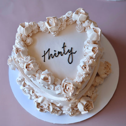 Gateau Aux Roses Buttercream Vintage Cake