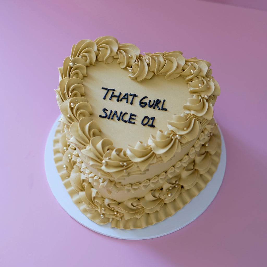 Vintage Heart Cake | Swirl Queen