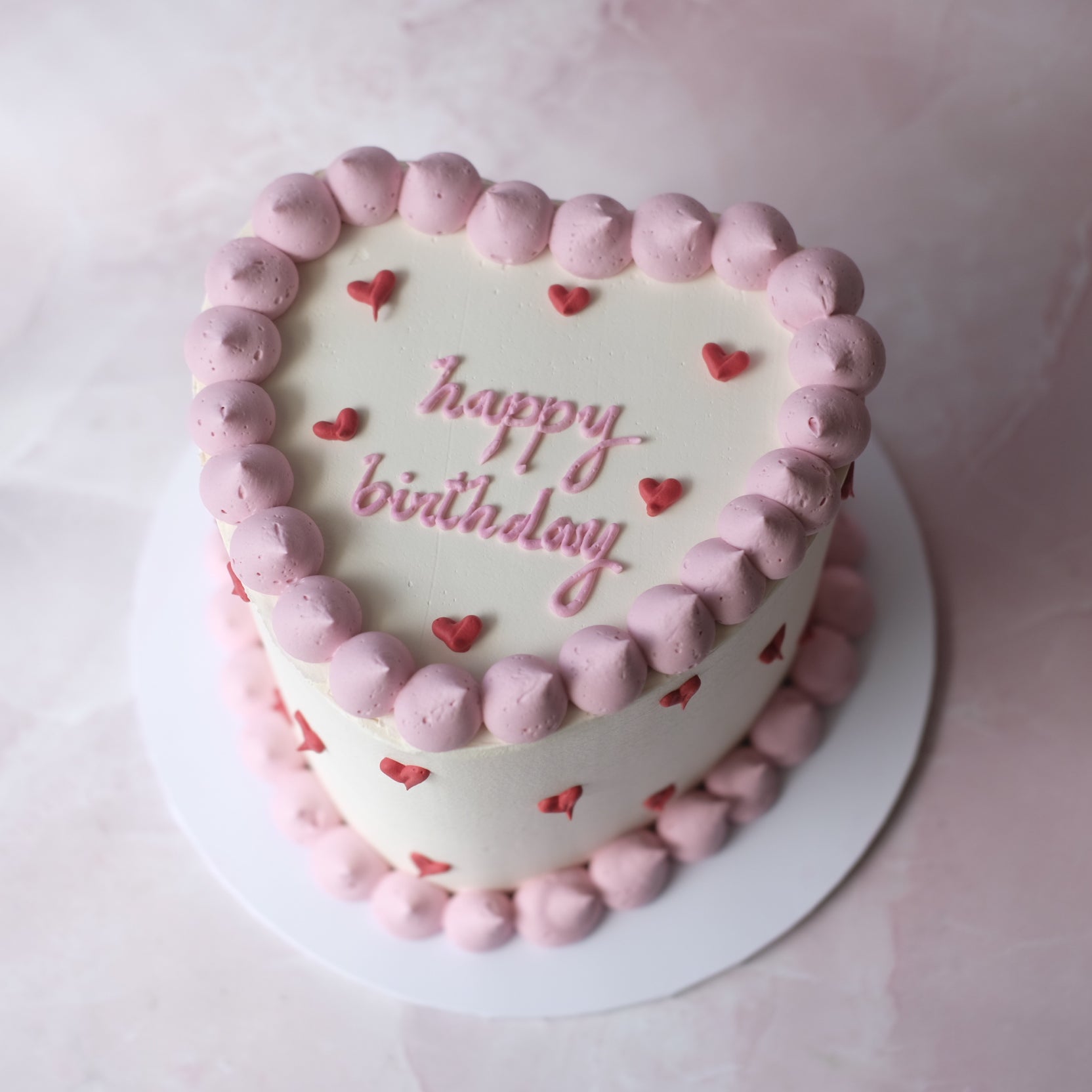Simple Retro Heart Cake | Mini Hearts