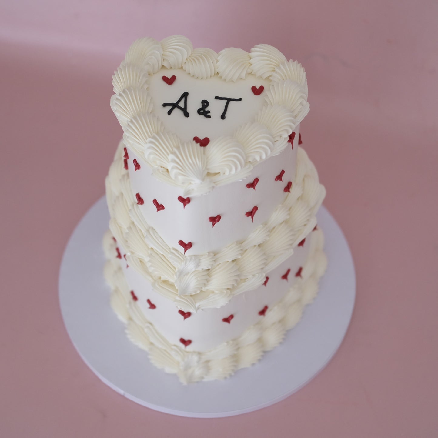 2 Tier Heart Vintage Cake Red Minis