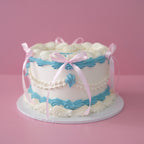 Vintage Heart Cake | Pearl White & Coquette / 3-Tone