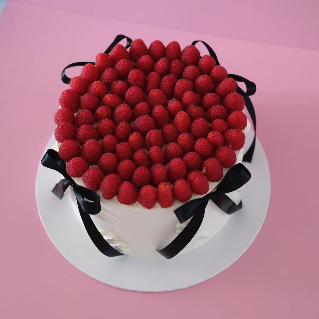 Fresh Raspberry & Coquette | Squiggle Cake