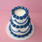 Classic Round Vintage Cake | 2 Tiers