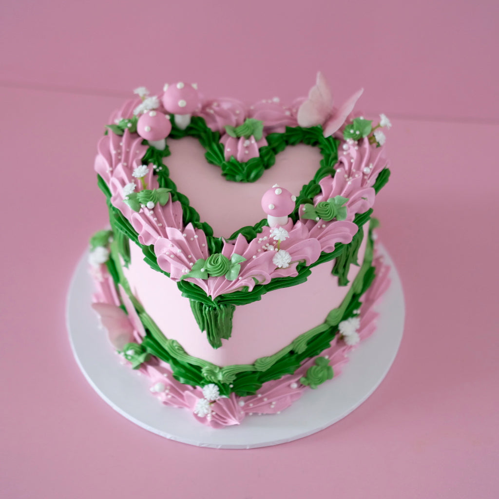 Vintage Heart Cake | Fairy Theme