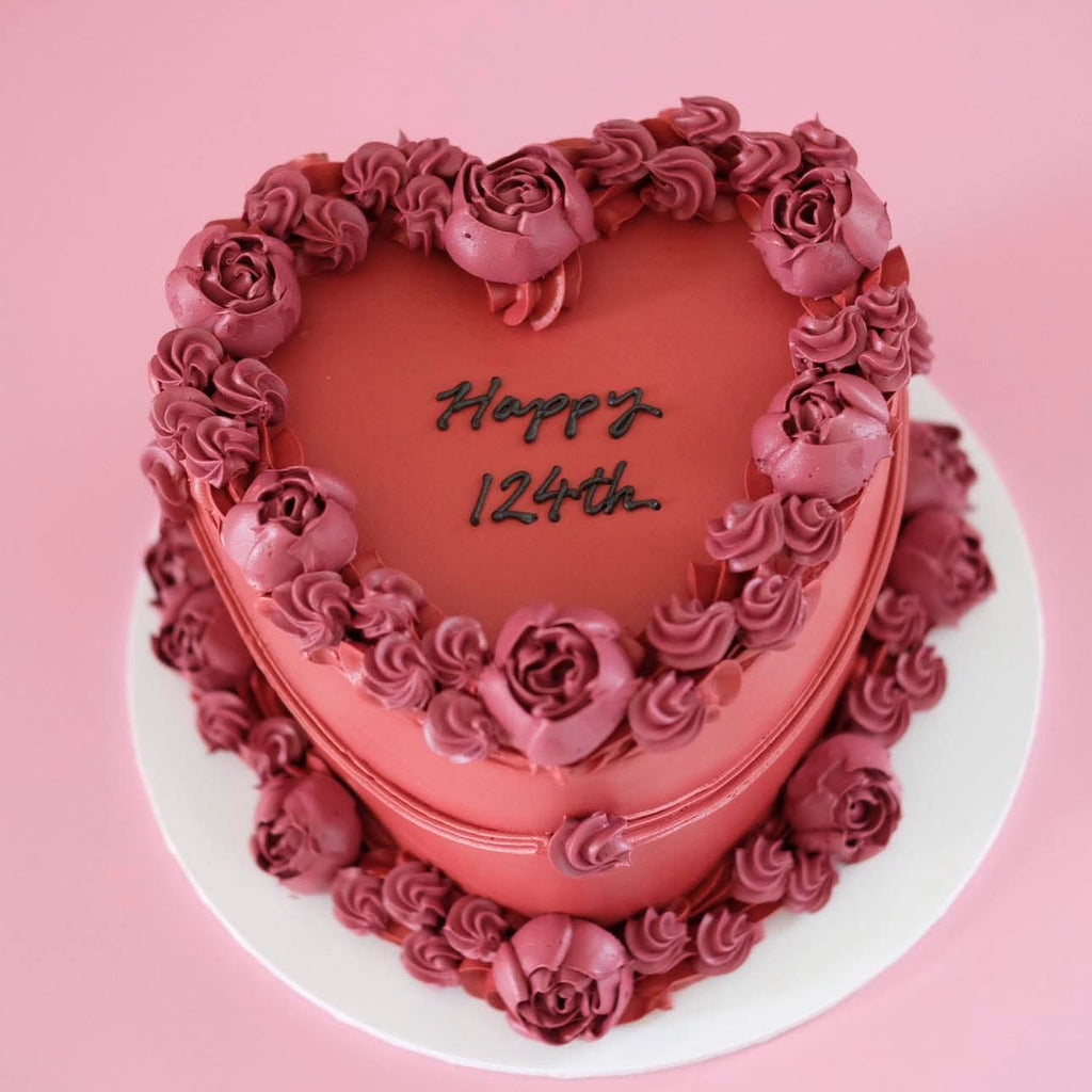 Gateau Aux Roses Buttercream Vintage Cake