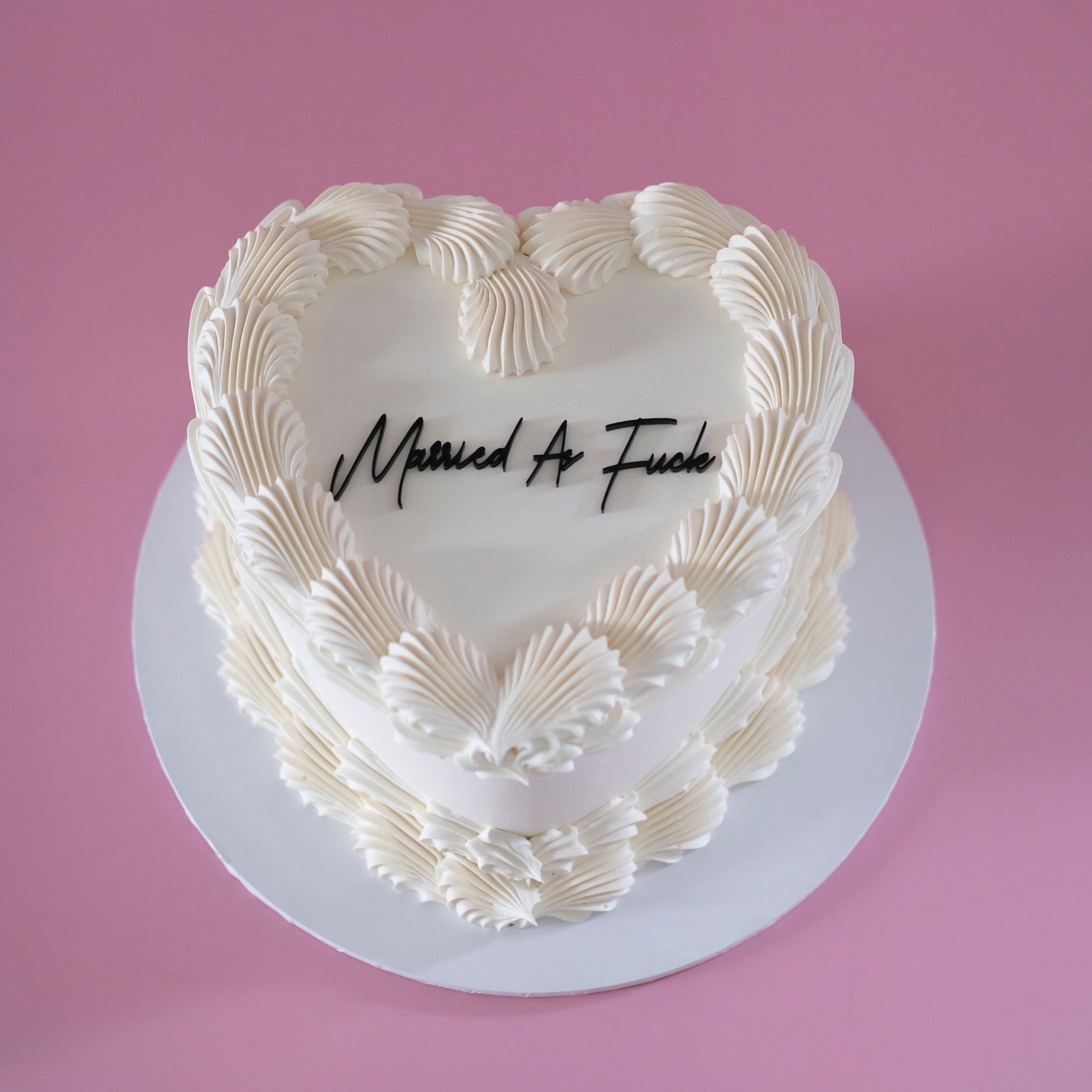 Basic White Vintage Heart Cake | BLACK ACRYLIC Text