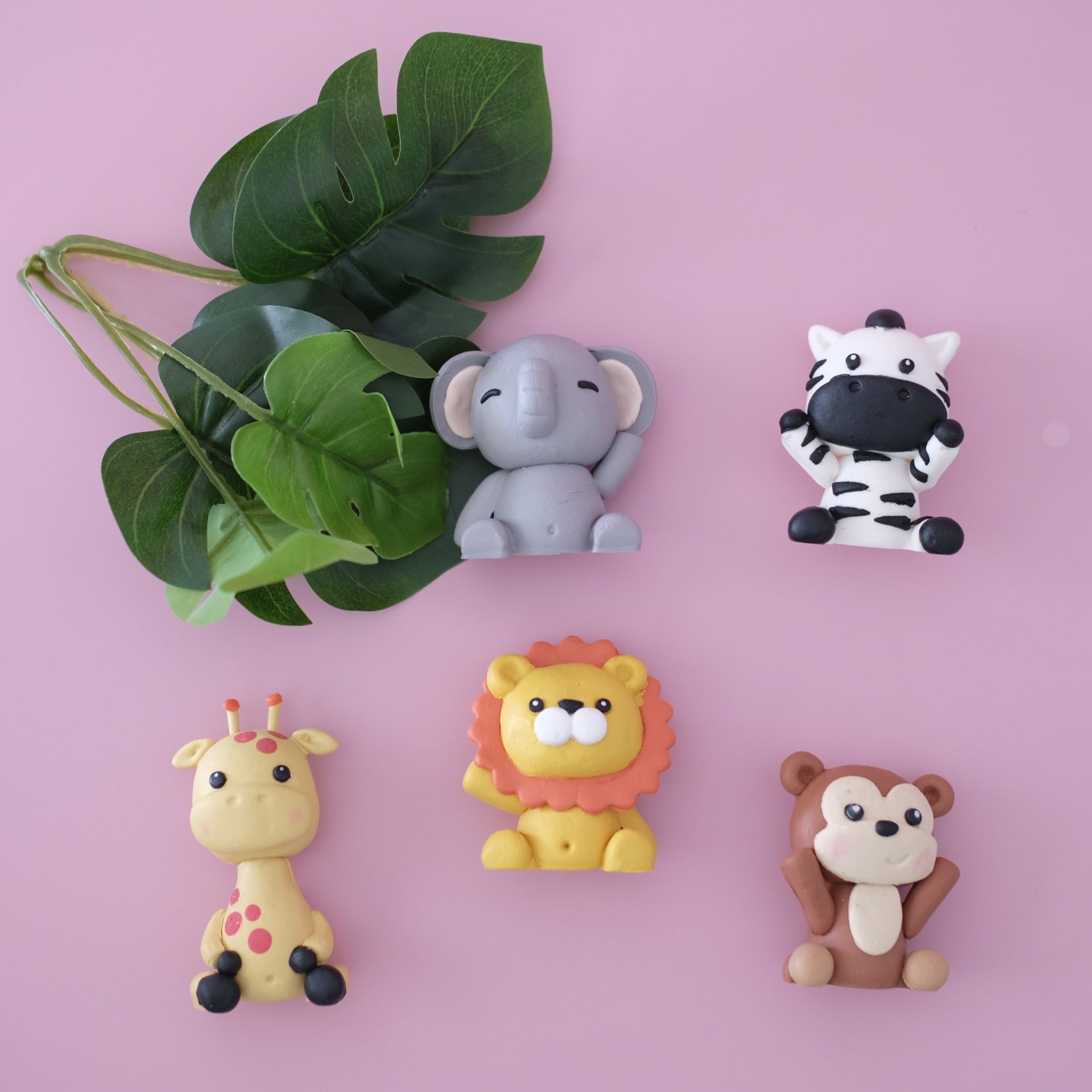 Create your own novelty cake!