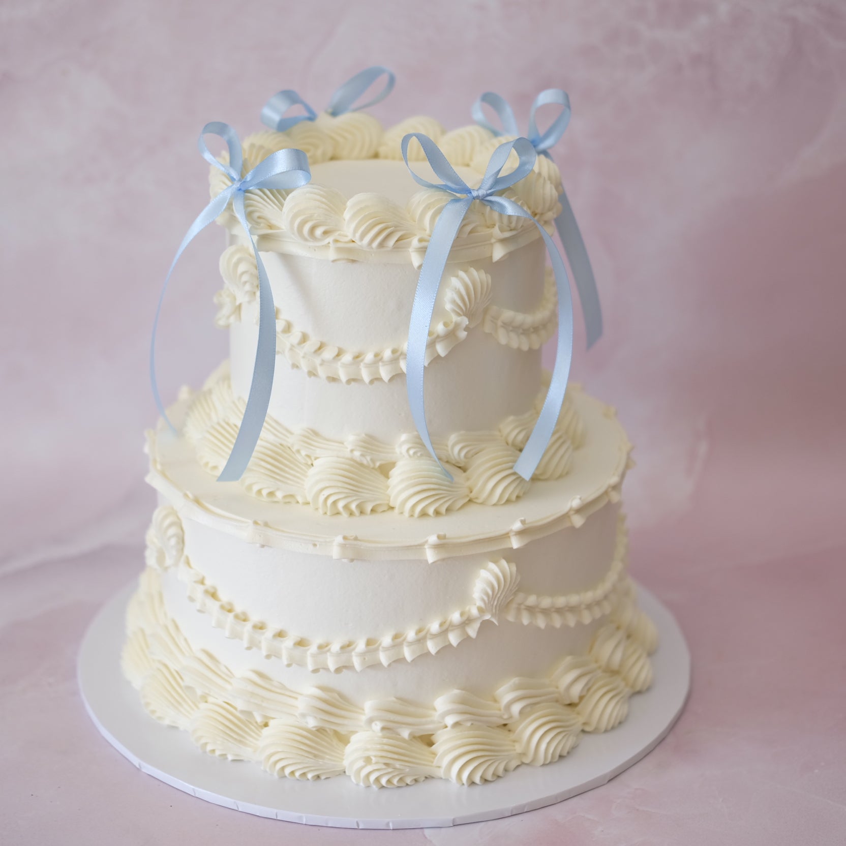 Classic Round Coquette Vintage Cake | 2 Tiers