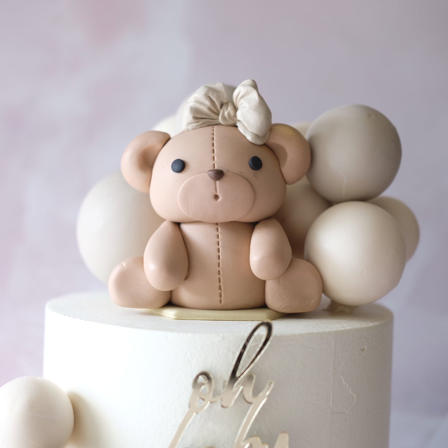 Cute Bear & Balloon Cake