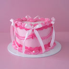 Vintage Heart Cake | Pearl White & Coquette / 3-Tone