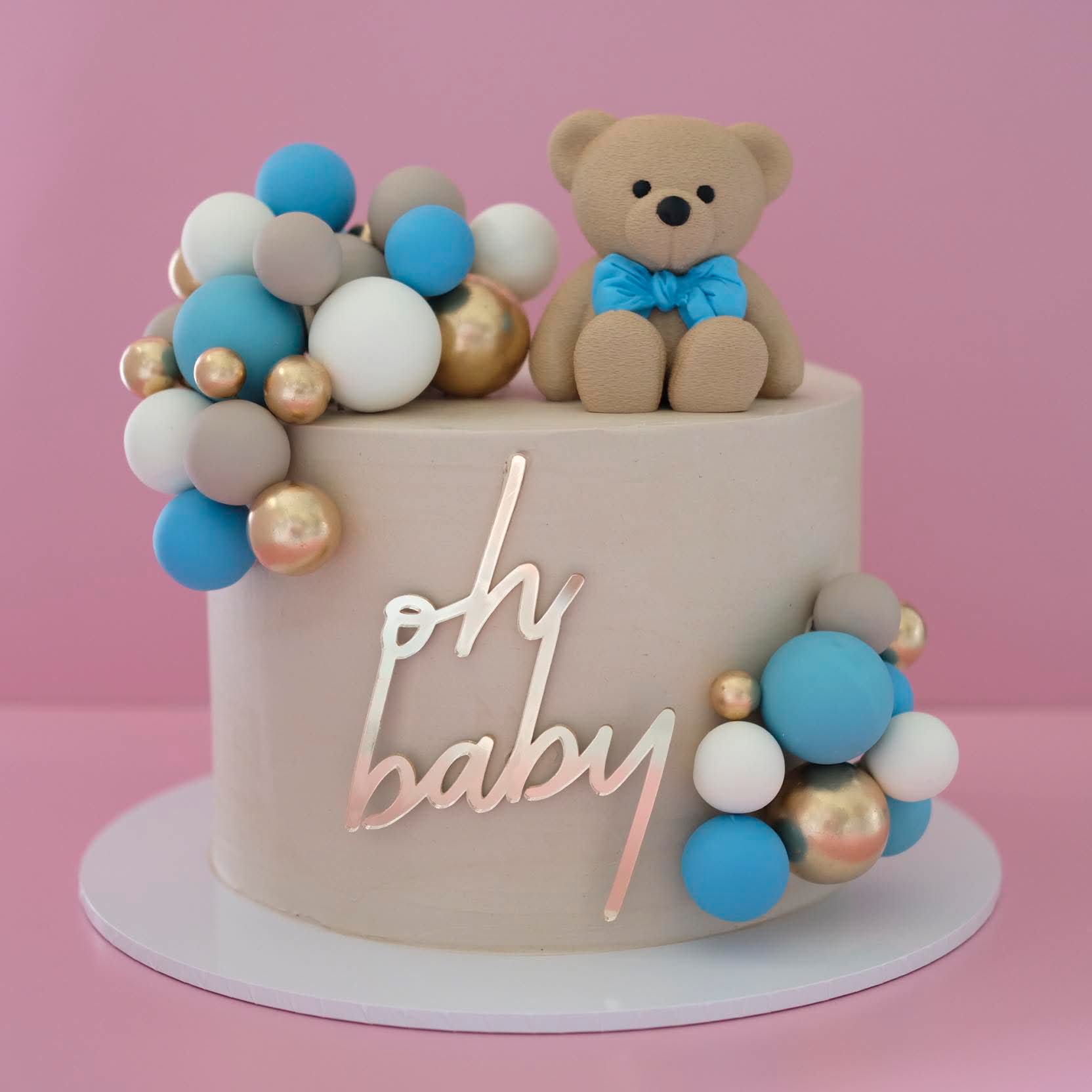 Furry Bear & Balloon Cake