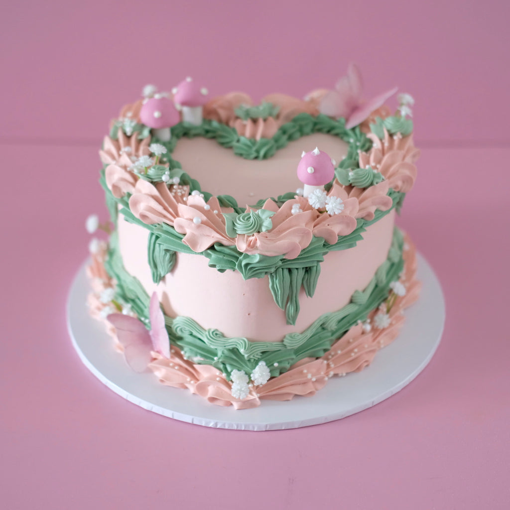 Vintage Heart Cake | Fairy Theme