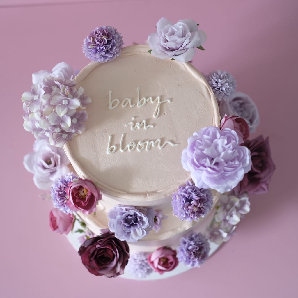 Wildflower Bloom | 2 Tier Round Cake