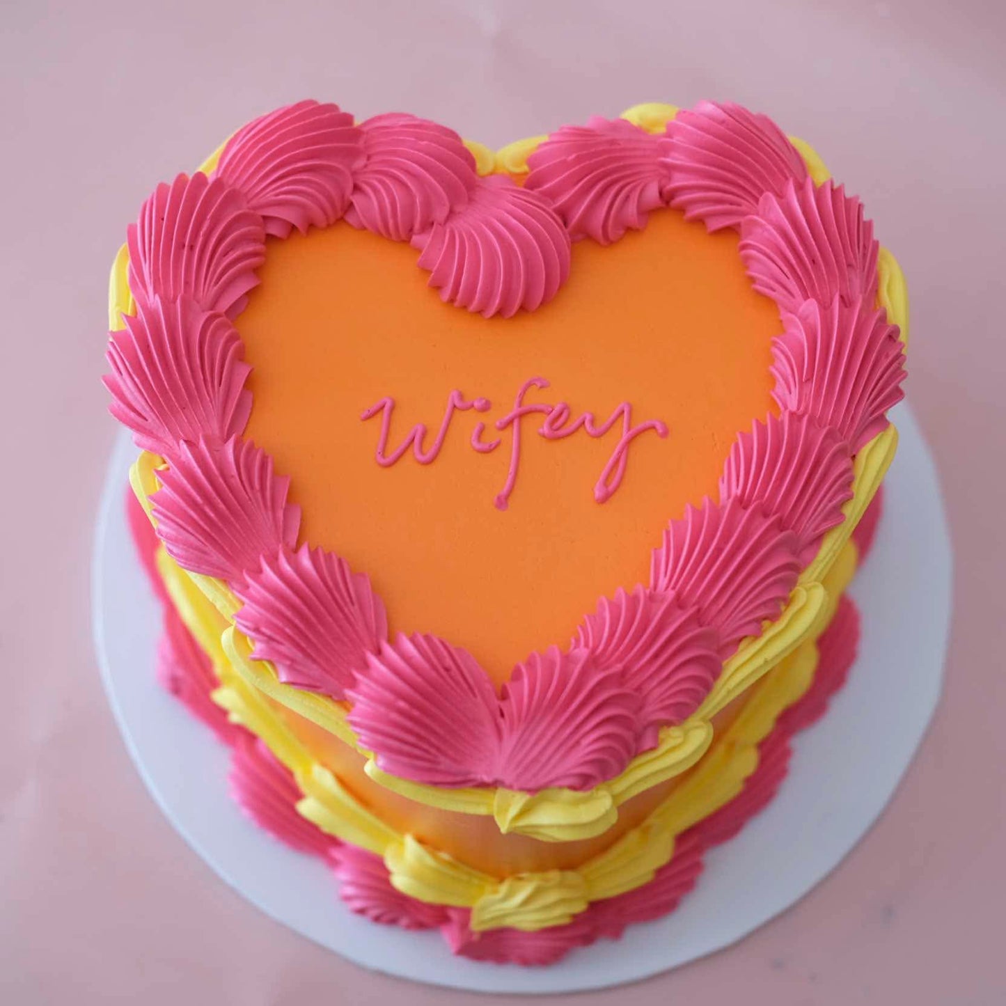 Vintage Heart Cake | Polychrome