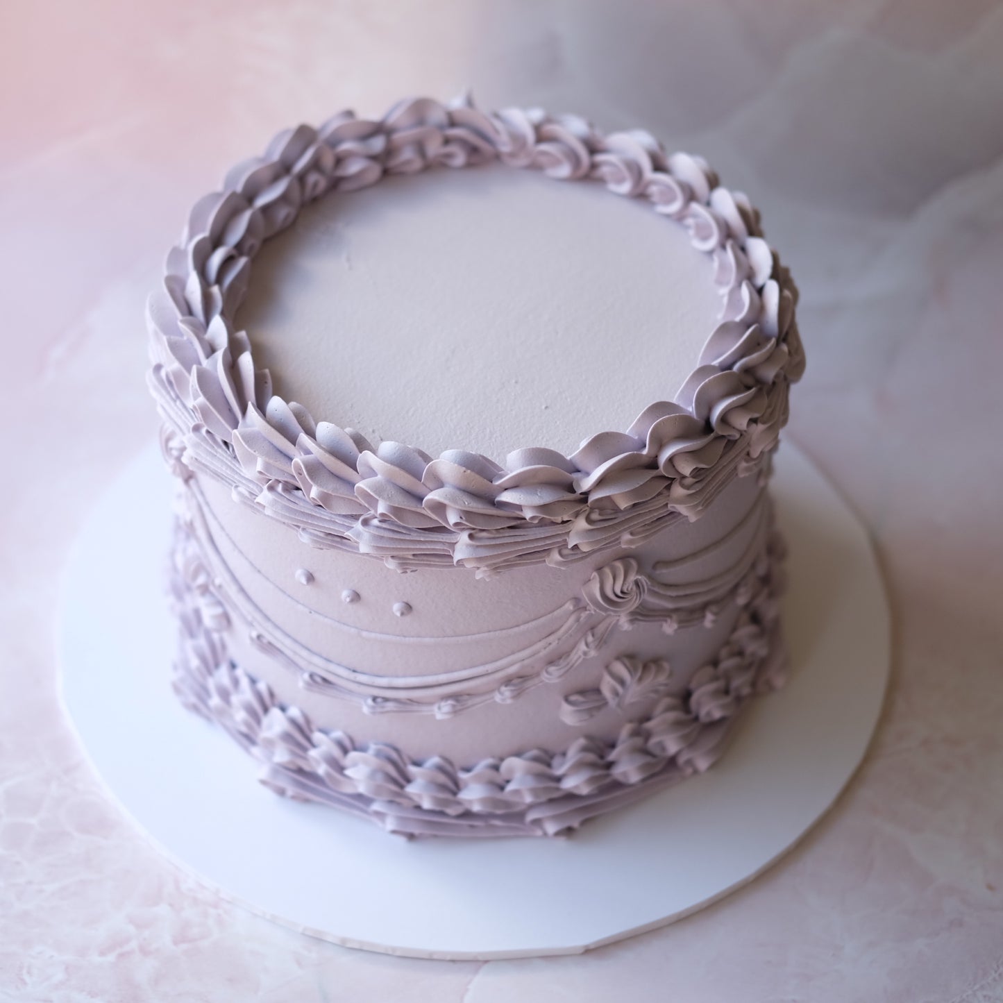 Dreamy Vintage Cake