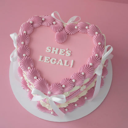Vintage Heart Cake | Pearl White & Coquette