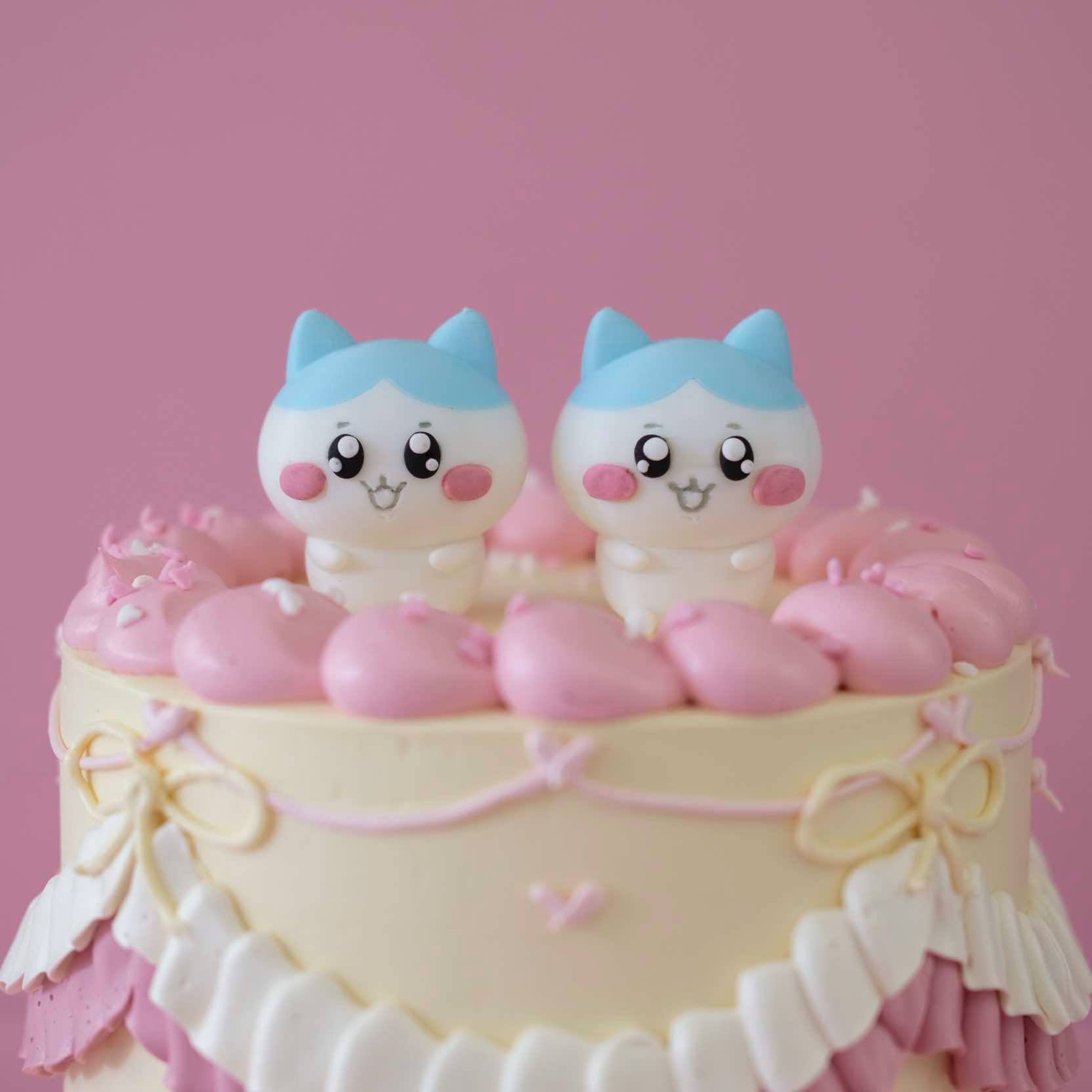 Vintage Round Cake | Chiikawa