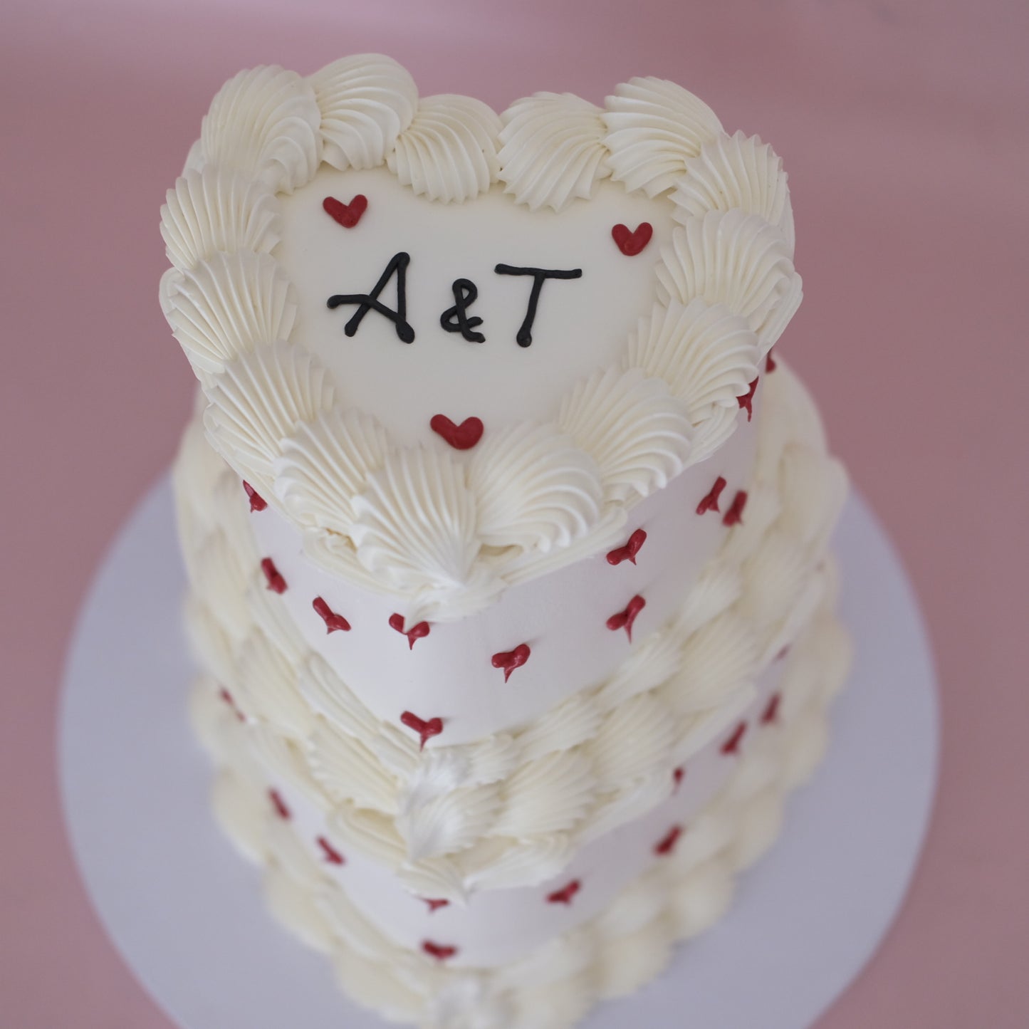 2 Tier Heart Vintage Cake Red Minis