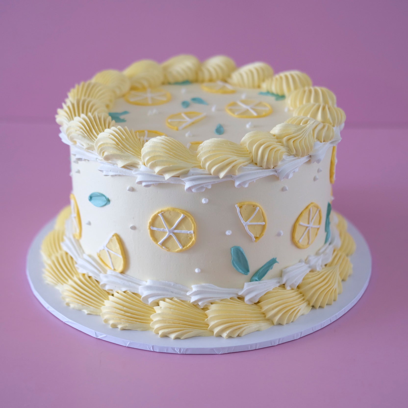 Lemon Squeezy | Vintage Round Doodle Cake