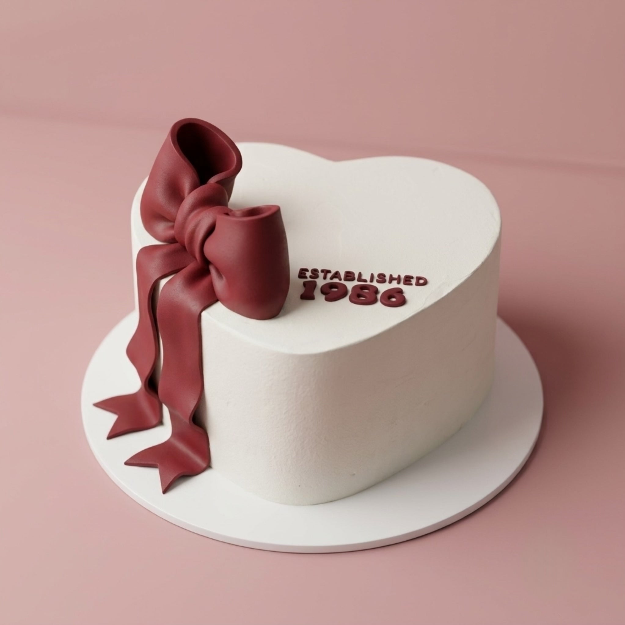 Statement Cake | Heart Bow