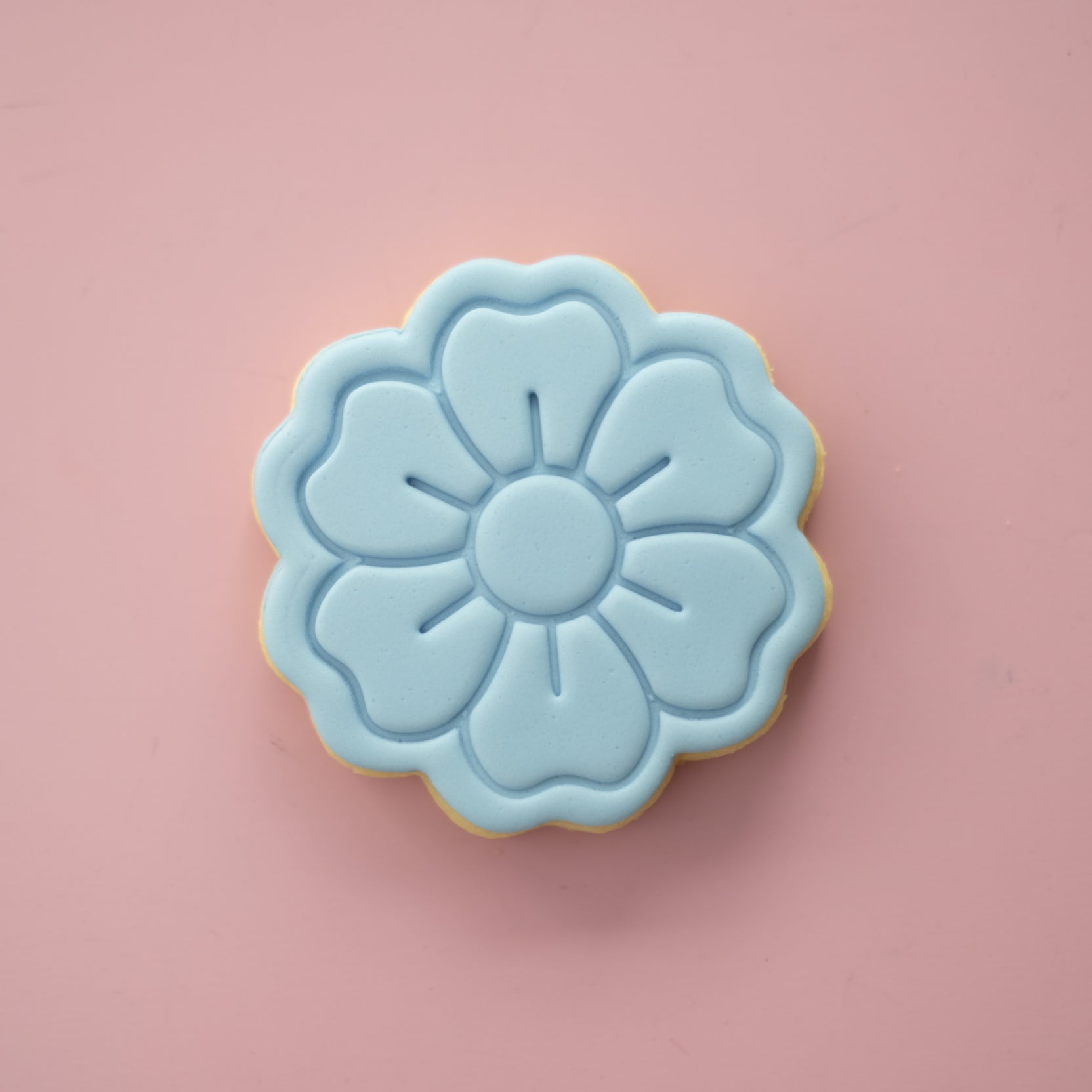Assorted Floral Fondant Sugar Cookies - blue flower cookie detail Brisbane